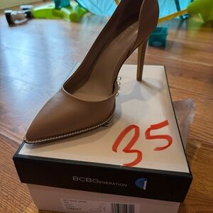 BCBGeneration Women's Tan Pumps